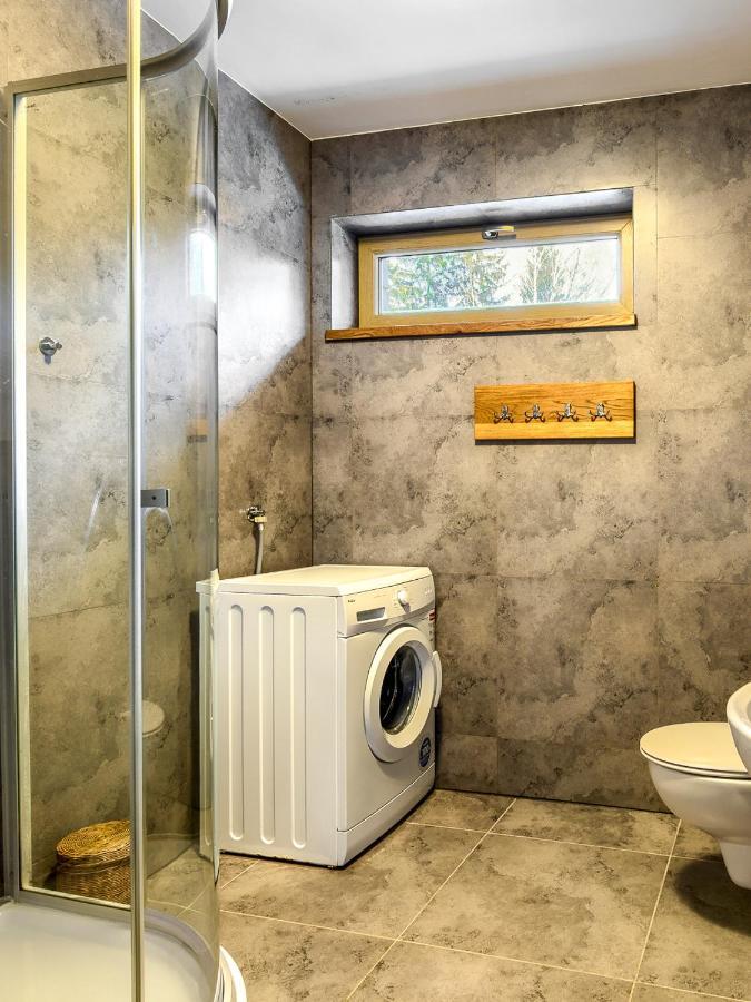 Mazursko - Komfortowe Apartamenty Nad Jeziorem, Sauna, Kominki Na Parterze เครโตวิเนย์ ภายนอก รูปภาพ