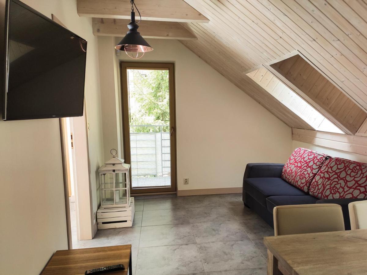 Mazursko - Komfortowe Apartamenty Nad Jeziorem, Sauna, Kominki Na Parterze เครโตวิเนย์ ภายนอก รูปภาพ