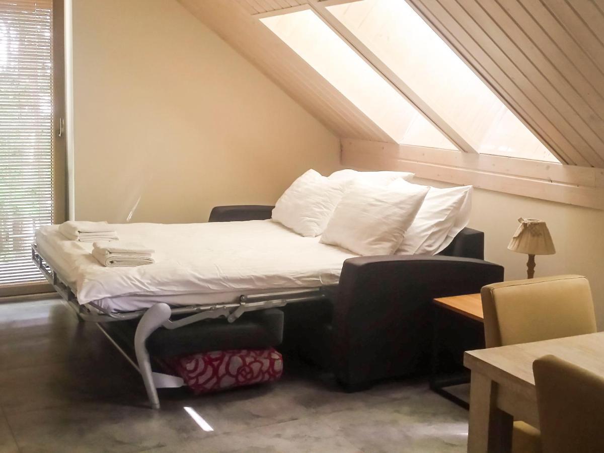 Mazursko - Komfortowe Apartamenty Nad Jeziorem, Sauna, Kominki Na Parterze เครโตวิเนย์ ภายนอก รูปภาพ
