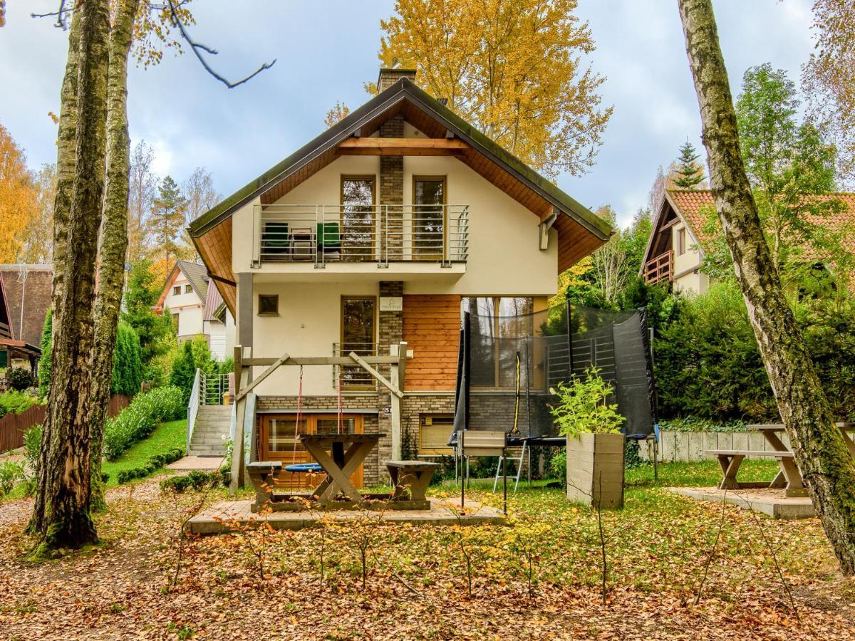 Mazursko - Komfortowe Apartamenty Nad Jeziorem, Sauna, Kominki Na Parterze เครโตวิเนย์ ภายนอก รูปภาพ