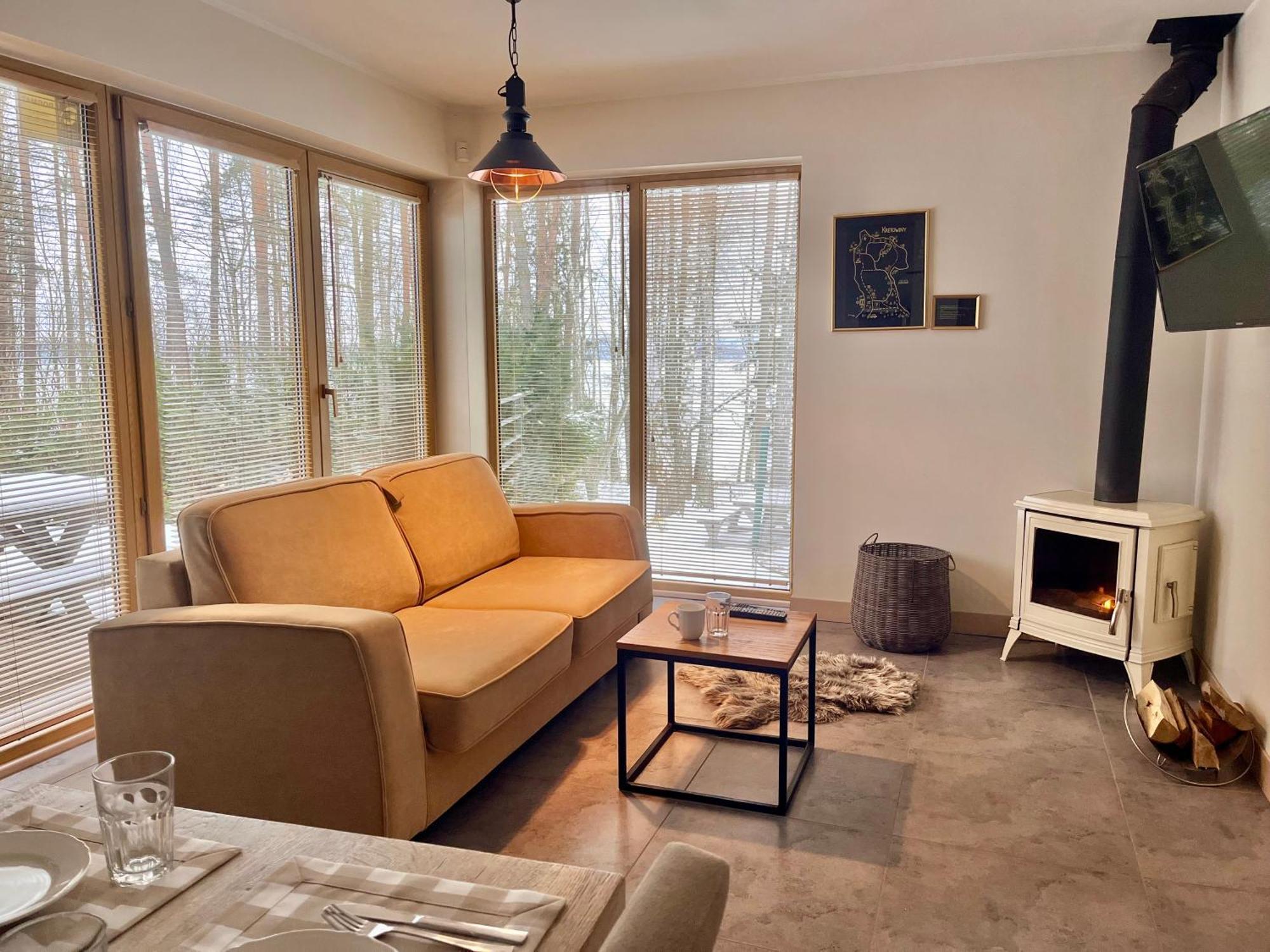 Mazursko - Komfortowe Apartamenty Nad Jeziorem, Sauna, Kominki Na Parterze เครโตวิเนย์ ภายนอก รูปภาพ