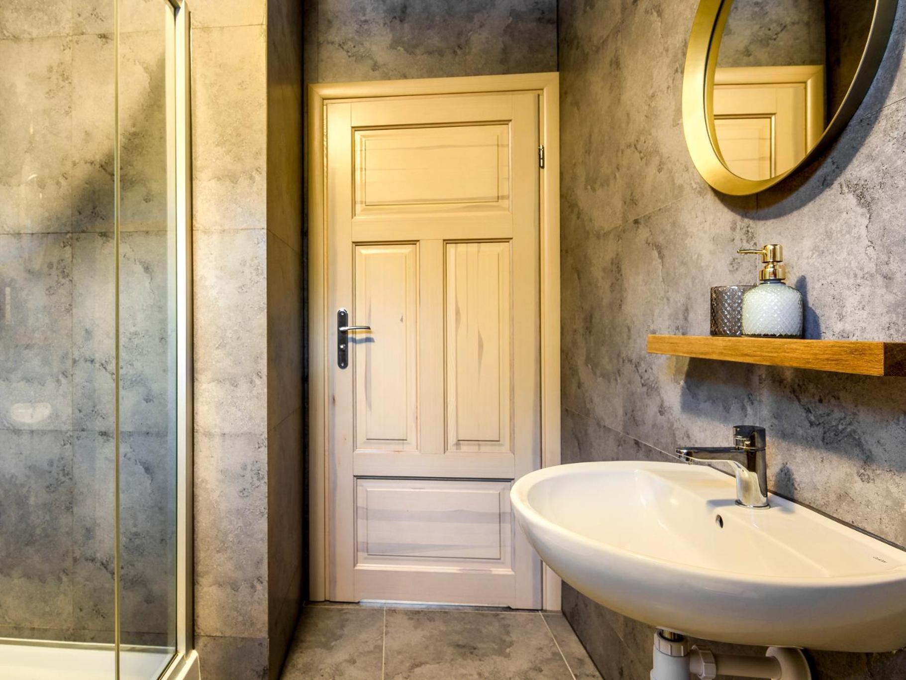 Mazursko - Komfortowe Apartamenty Nad Jeziorem, Sauna, Kominki Na Parterze เครโตวิเนย์ ห้อง รูปภาพ