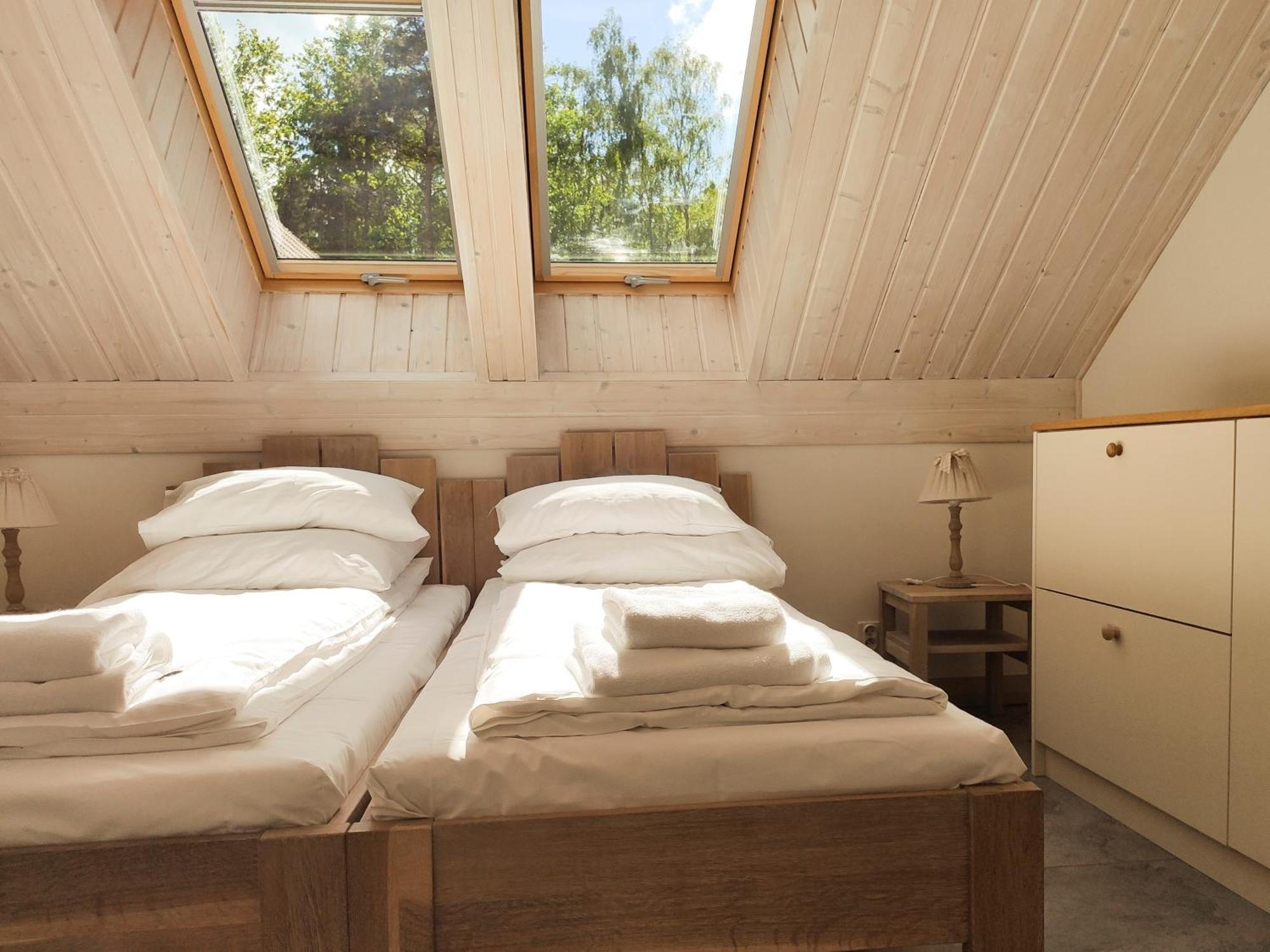 Mazursko - Komfortowe Apartamenty Nad Jeziorem, Sauna, Kominki Na Parterze เครโตวิเนย์ ห้อง รูปภาพ